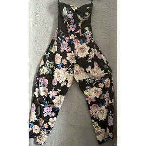 Land Of Gypsies Black Floral Romper Jumpsuit Wide Leg Sleeveless Ladies Sz Small